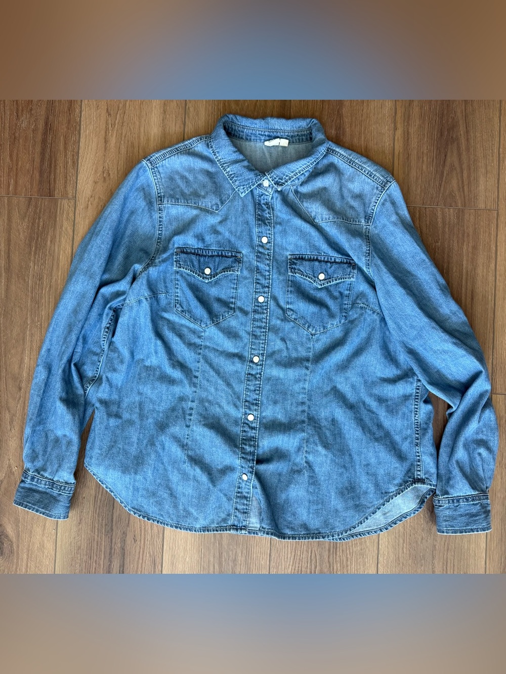 GAP Denim Pearl Snap Shirt Womens XL Stretch Chambray Western Cowgirl Rockabilly